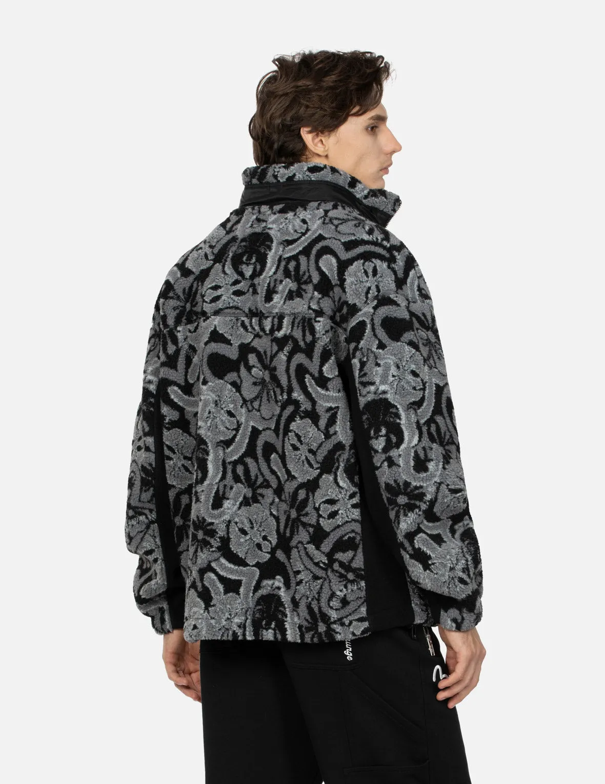 Allover Seagull and Kamon Jacquard Loose Fit Sherpa Jacket