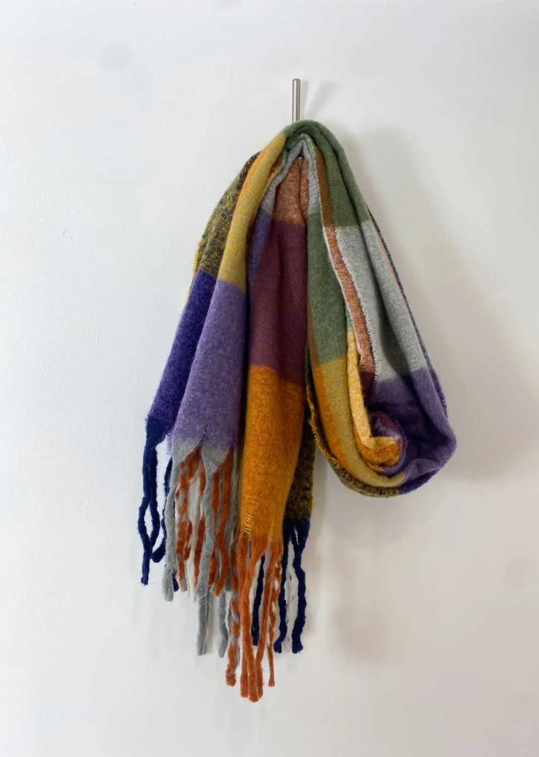 Ellis Check Heavyweight Wool Scarf in Purple