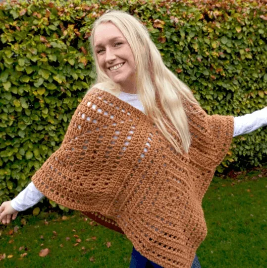 PATTERN: Granny Square Poncho - 4 Squares