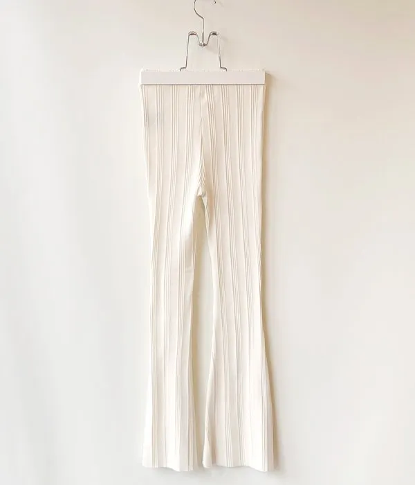 PHEENY/RANDOM RIB FLARED PANTS(IVORY)