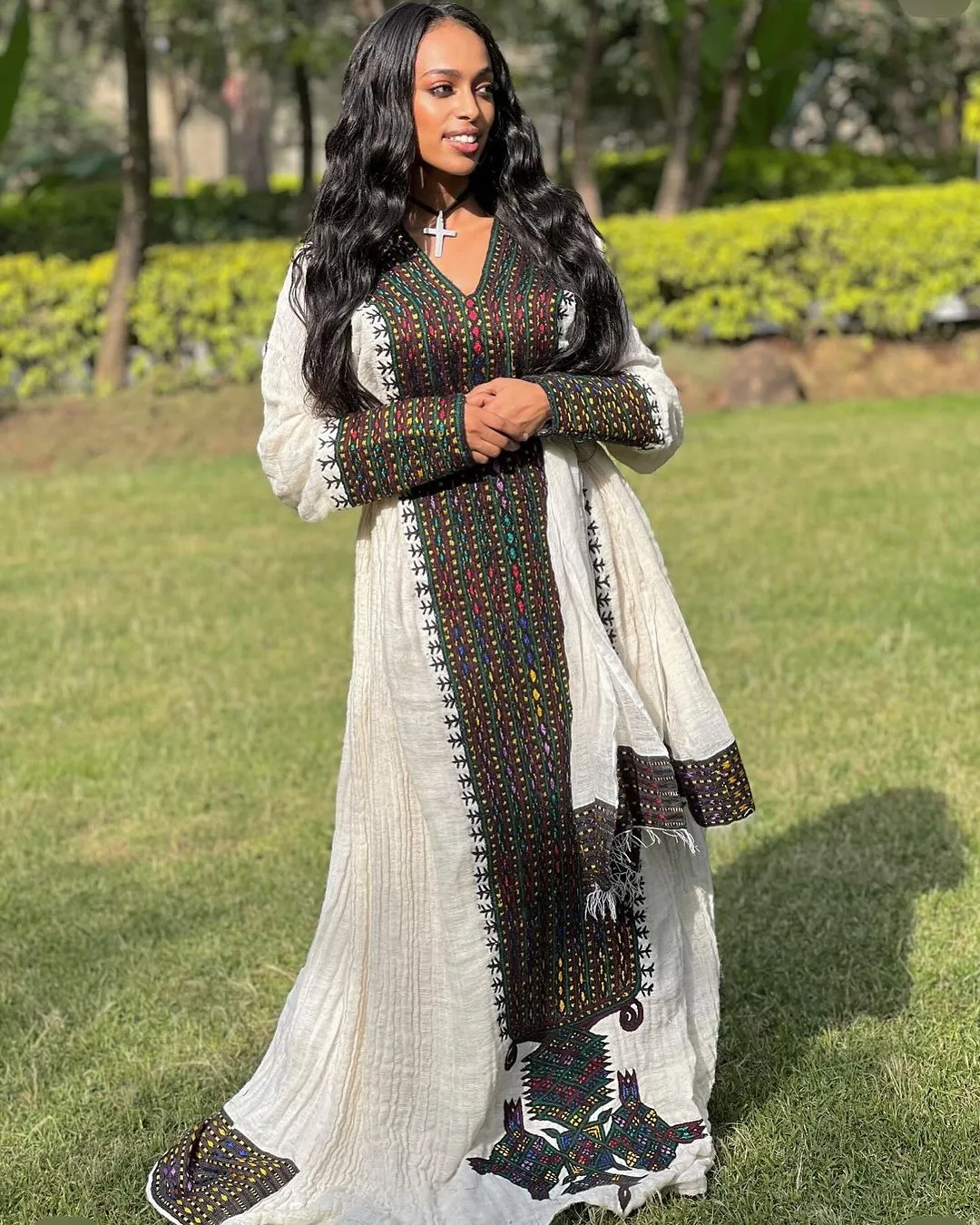 Royal Cultural Look with Traditional Ethiopian Dress: Exquisitely Embroidered Habesha Dress for Any Events Habesha Kemis