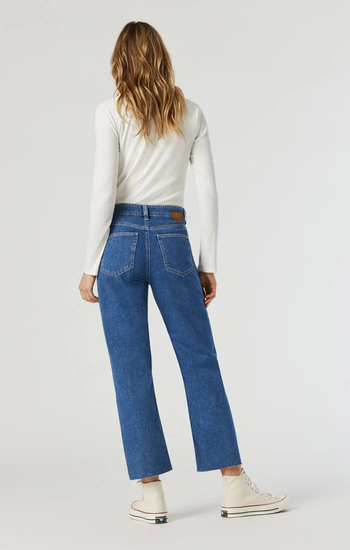 SHELIA FRONT POCKET STRAIGHT IN MID BLUE DENIM