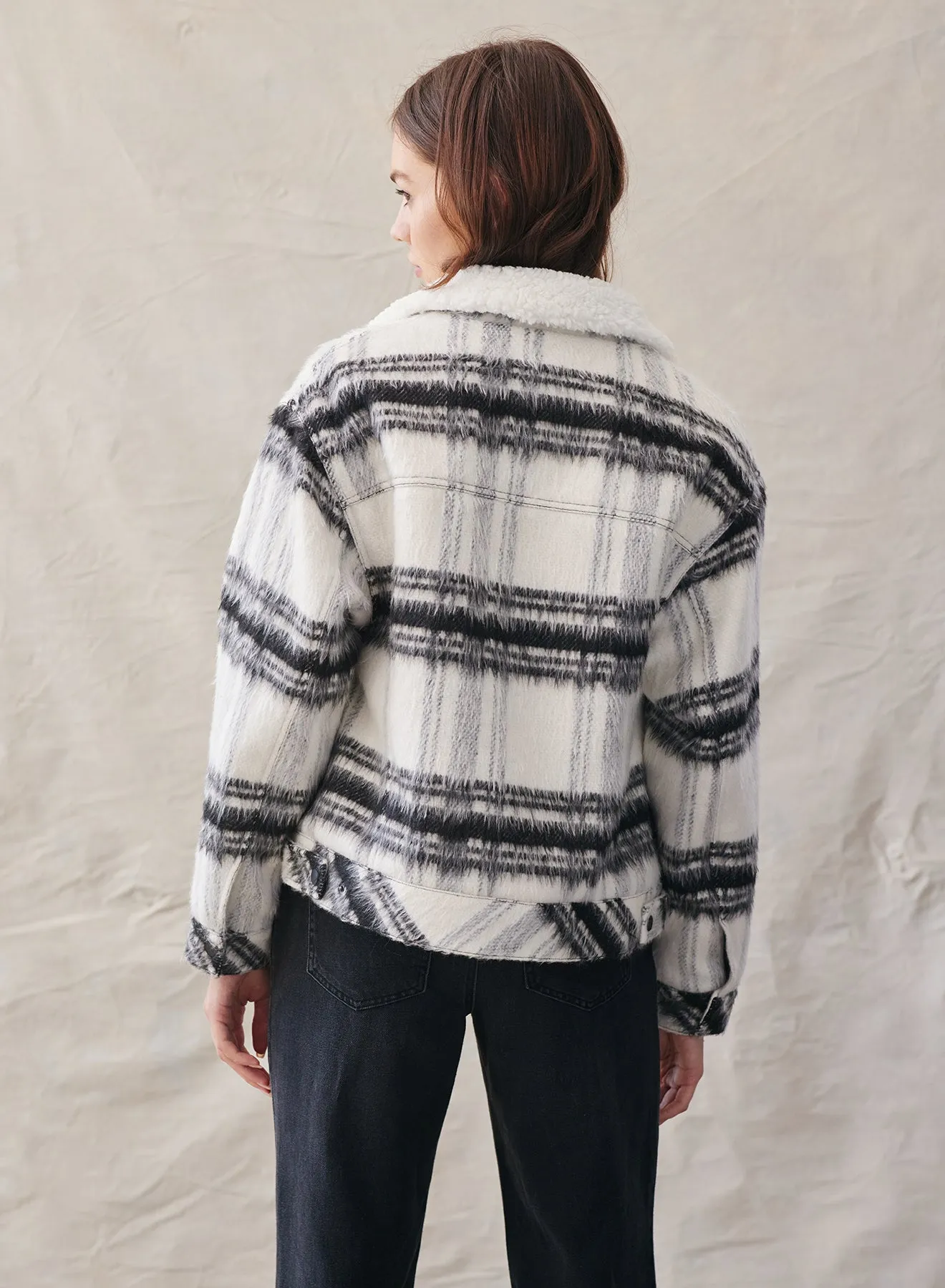 Sherpa Lined Trucker Jacket - White   Black Plaid