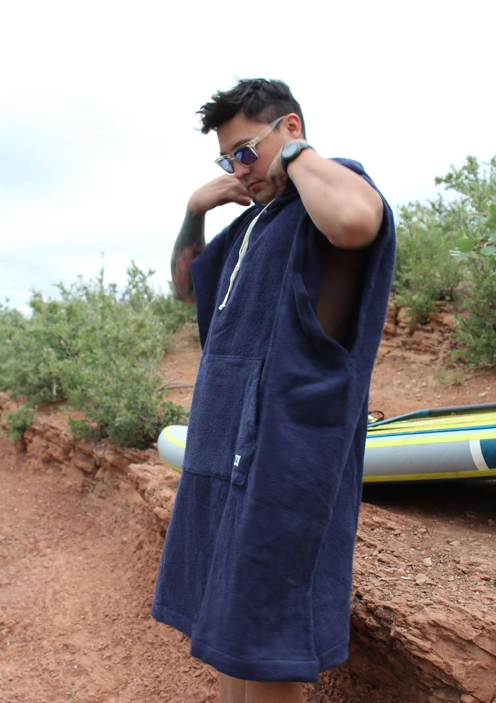 Shoreline Hooded Poncho Navy Blue