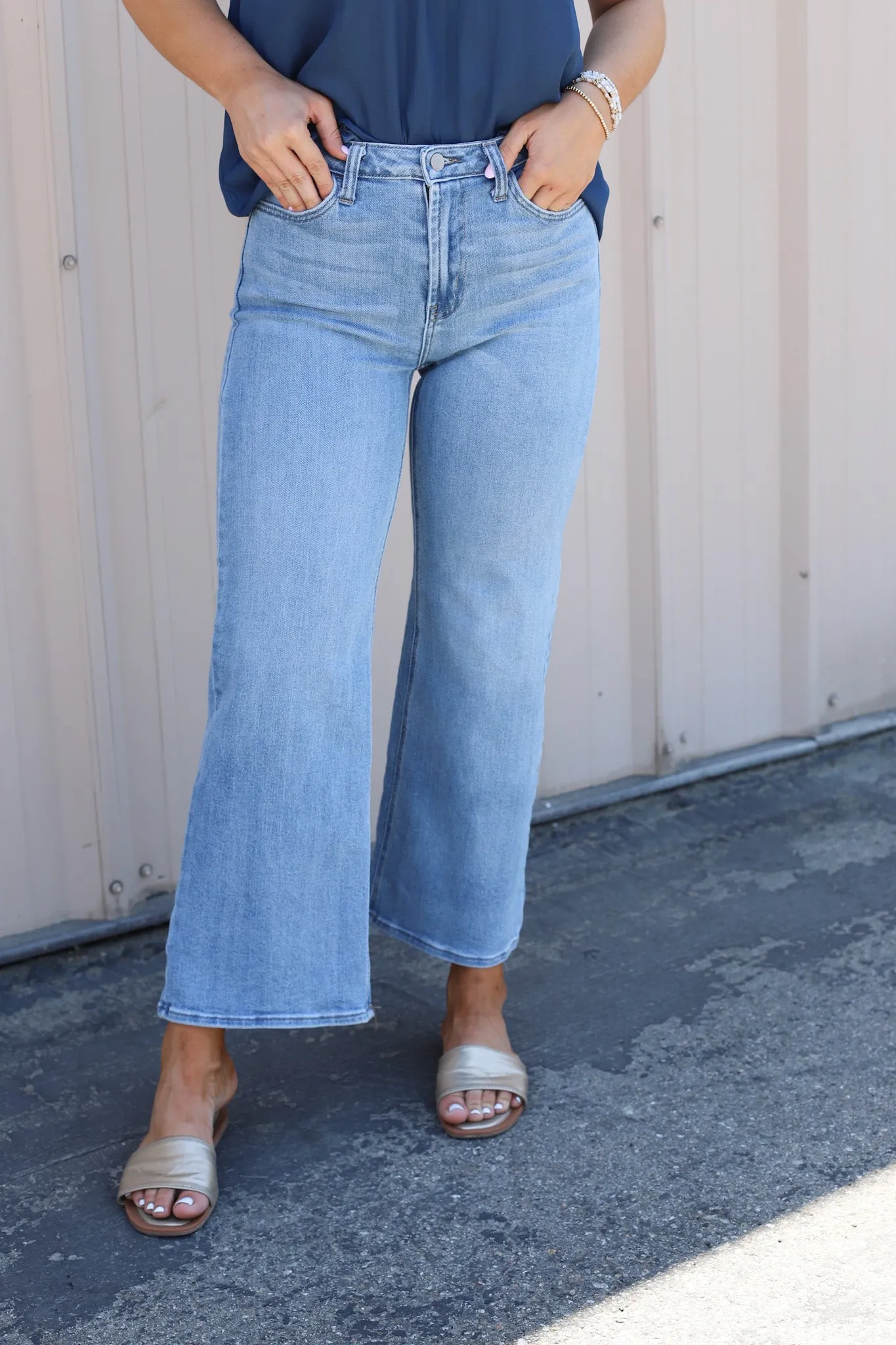 Teagan Wide Leg Jeans