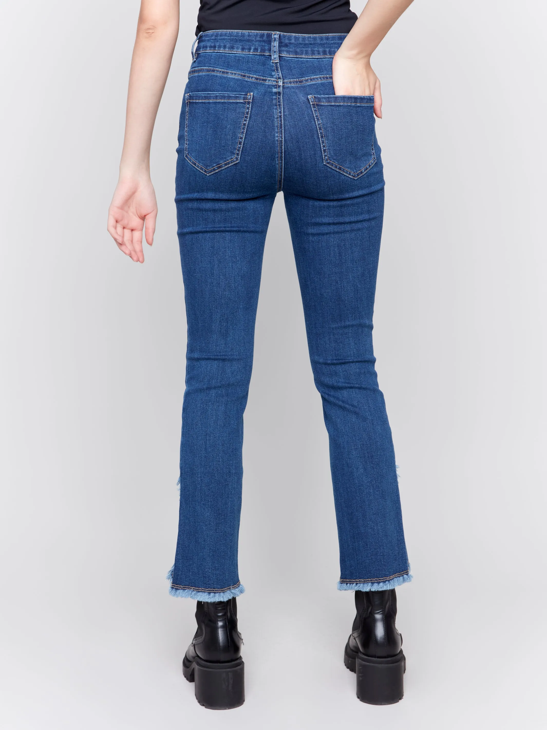 TULIP HEM FRAYED JEAN