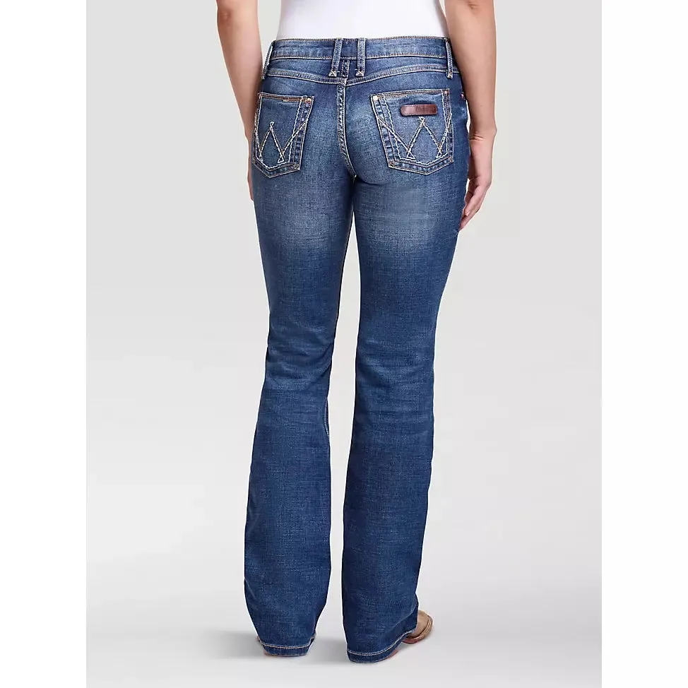 WOMEN'S WRANGLER RETRO® MAE JEAN IN MS WASH